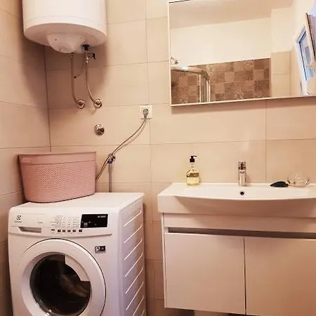 Cosy Corner * 特罗吉尔