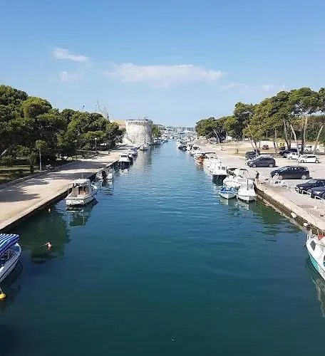 Cosy Corner Apartment Trogir